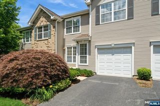 531 Cascade Court, Mahwah, NJ 07430