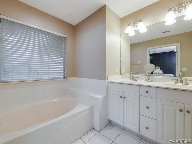 9691 GREYTHORNE Way, Montgomery, AL 36116