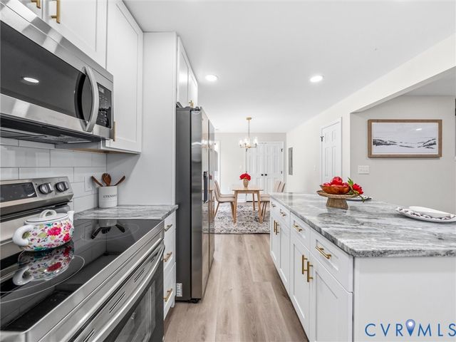 2591 Barnesway Ln, Henrico, VA 23231