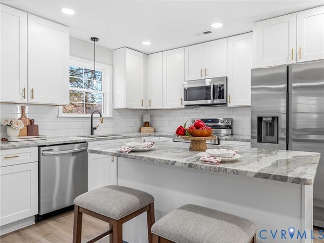 2591 Barnesway Ln, Henrico, VA 23231