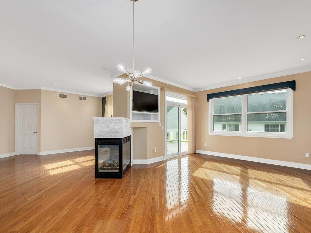 745 S Mecosta Lane, Romeoville, IL 60446 — photo 5