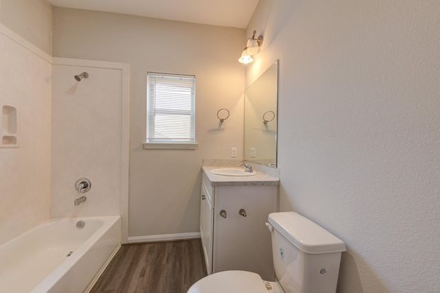 9517 Madera Road, Houston, TX 77078