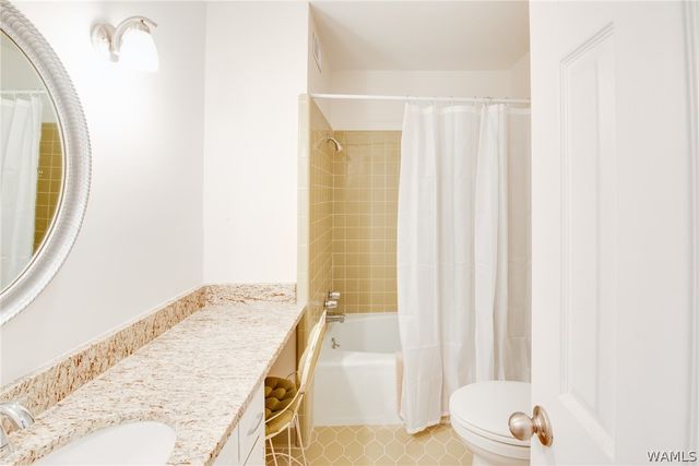 3918 Woodland Hills, Tuscaloosa, AL 35405