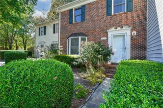 2536 Cottage Place, Greensboro, NC 27455
