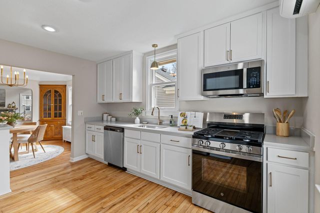 4308 29th Avenue S, Minneapolis, MN 55406