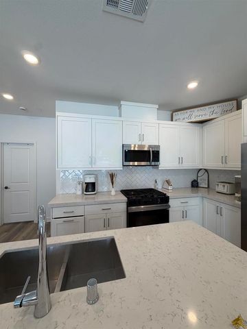2373 Acara Circle, San Diego, CA 92154