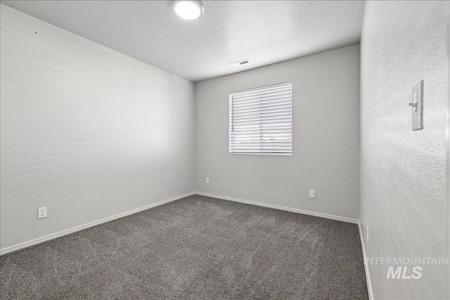 11201 Bidwell, Caldwell, ID 83605