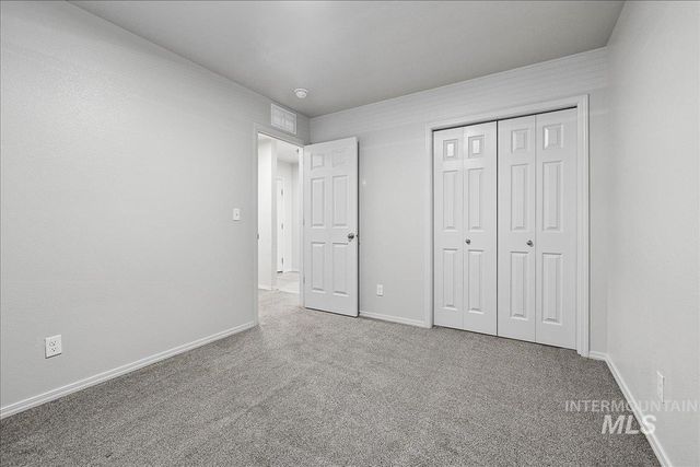 11201 Bidwell, Caldwell, ID 83605