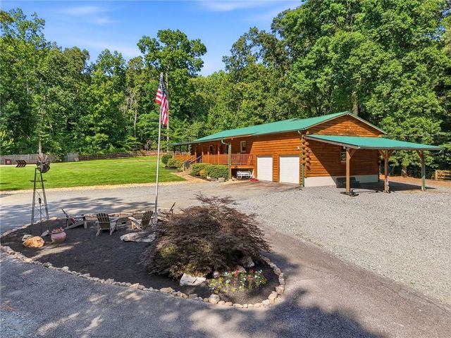 1860 W Elmwood Drive, Acworth, GA 30102