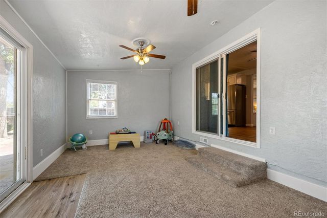 40 Normandy Circle, Pueblo, CO 81001