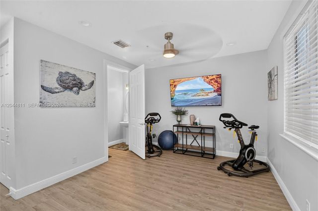 810 N 3rd Avenue N 76, Lake Worth, FL 33460
