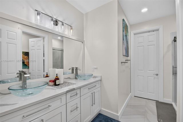 810 N 3rd Avenue N 76, Lake Worth, FL 33460