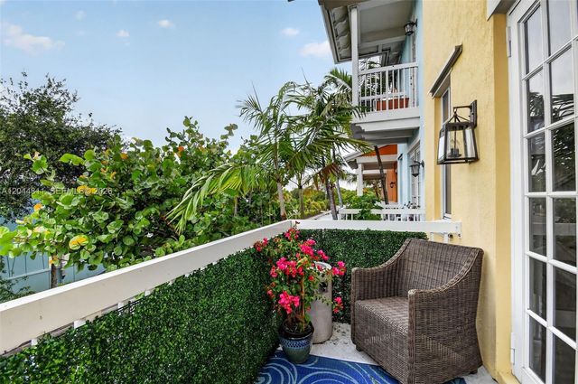 810 N 3rd Avenue N 76, Lake Worth, FL 33460