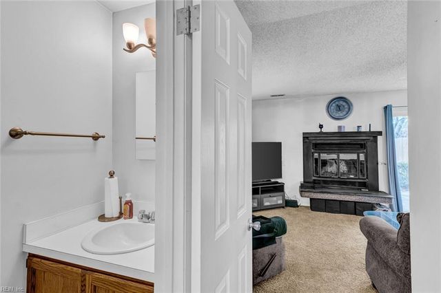 721 Waters DR, Virginia Beach, VA 23462