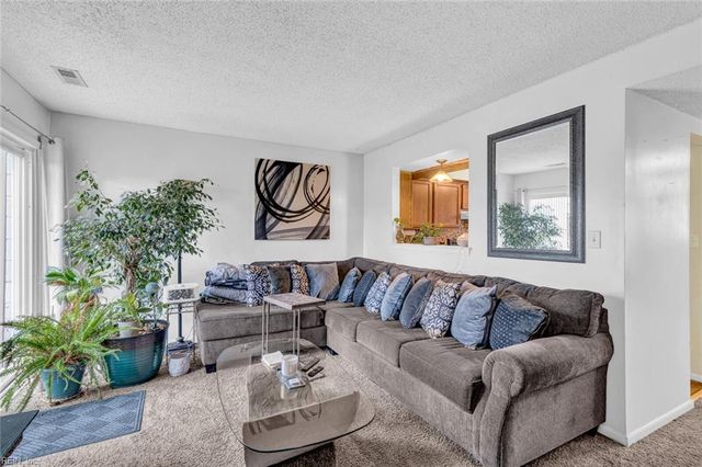 721 Waters DR, Virginia Beach, VA 23462