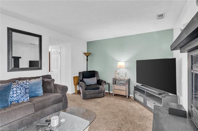 721 Waters DR, Virginia Beach, VA 23462