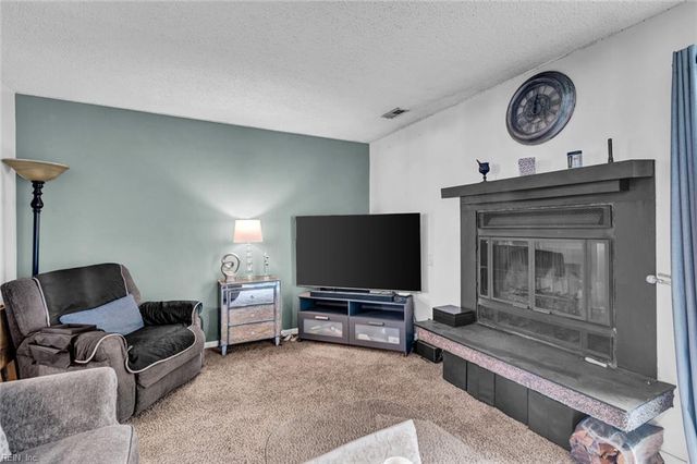 721 Waters DR, Virginia Beach, VA 23462