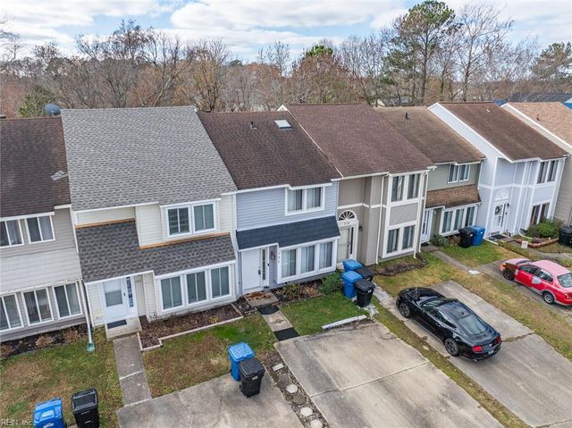 721 Waters DR, Virginia Beach, VA 23462