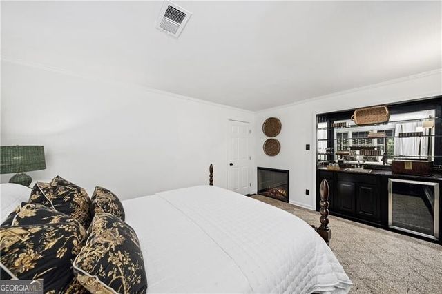 3050 Margaret Mitchell Drive NW 19, Atlanta, GA 30327