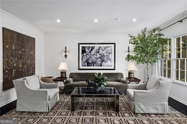 3050 Margaret Mitchell Drive NW 19, Atlanta, GA 30327