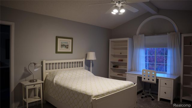 4111 Seymour Drive, Troy, MI 48098