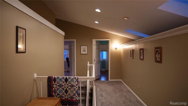 4111 Seymour Drive, Troy, MI 48098