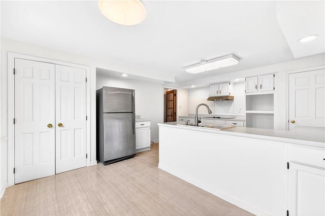 110 Royal Place, Peters Twp, PA 15317