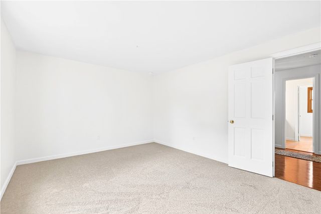 110 Royal Place, Peters Twp, PA 15317