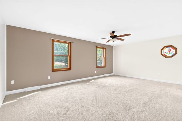 110 Royal Place, Peters Twp, PA 15317
