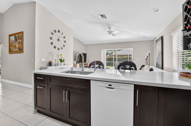 5659 NW 109TH Lane, Coral Springs, FL 33076