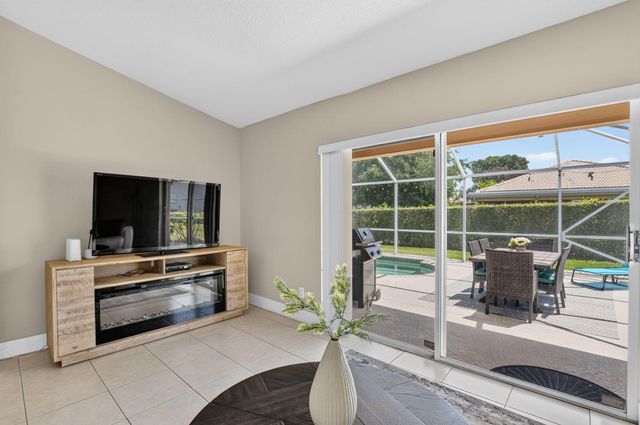 5659 NW 109TH Lane, Coral Springs, FL 33076