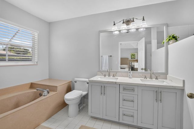 5659 NW 109TH Lane, Coral Springs, FL 33076