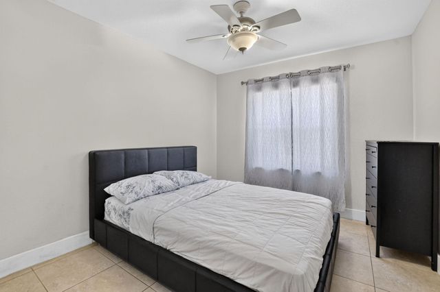 5659 NW 109TH Lane, Coral Springs, FL 33076
