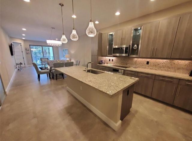 4511 El Mar Dr Apt 202, Lauderdale By The Sea, FL 33308