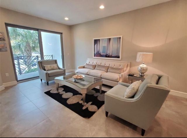 4511 El Mar Dr Apt 202, Lauderdale By The Sea, FL 33308