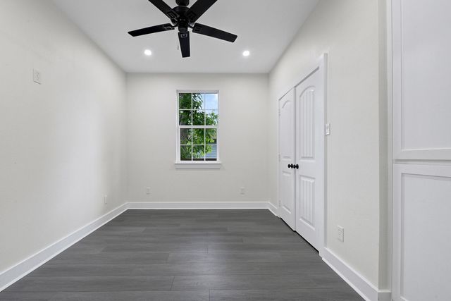 2412 Lucas Street, Houston, TX 77026