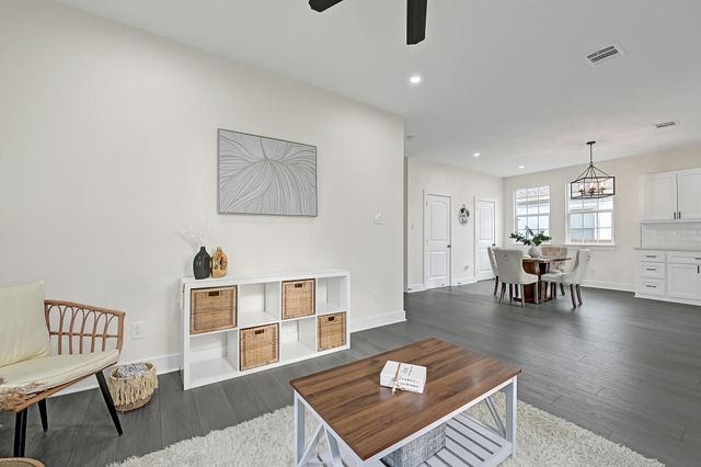 2412 Lucas Street, Houston, TX 77026