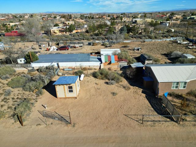 173 Barnard Road, Corrales, NM 87048