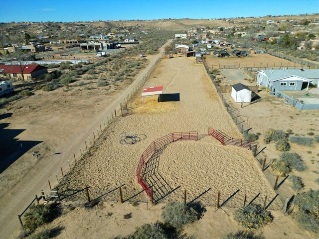 173 Barnard Road, Corrales, NM 87048