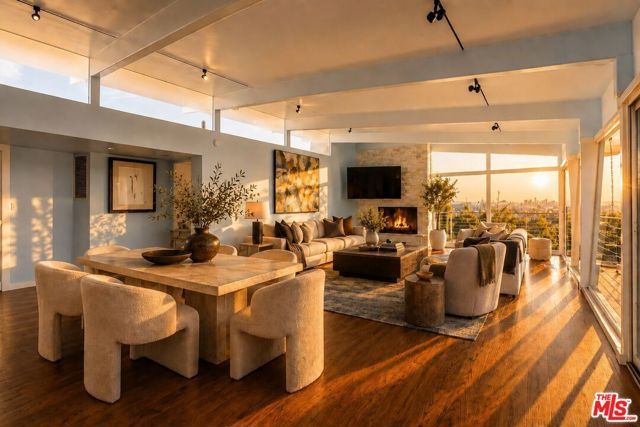 8411 Hollywood Boulevard, West Hollywood, CA 90069