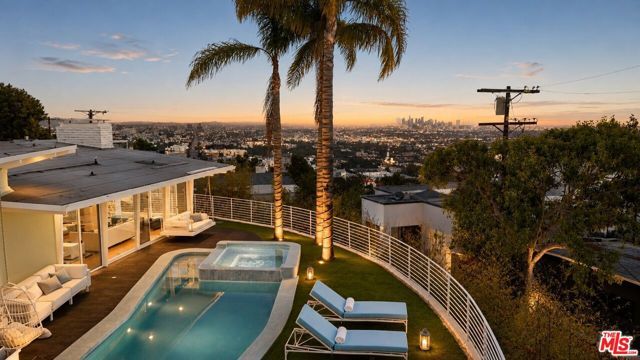 8411 Hollywood Boulevard, West Hollywood, CA 90069