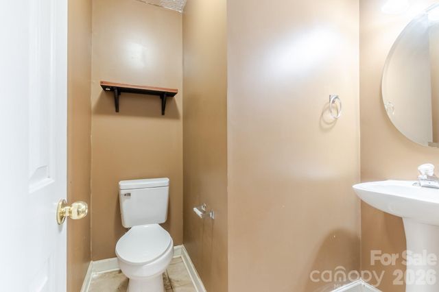 1543 Tuckers Glenn Drive, Rock Hill, SC 29732