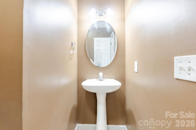 1543 Tuckers Glenn Drive, Rock Hill, SC 29732