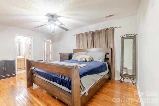 1543 Tuckers Glenn Drive, Rock Hill, SC 29732