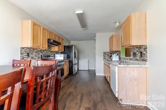 1543 Tuckers Glenn Drive, Rock Hill, SC 29732