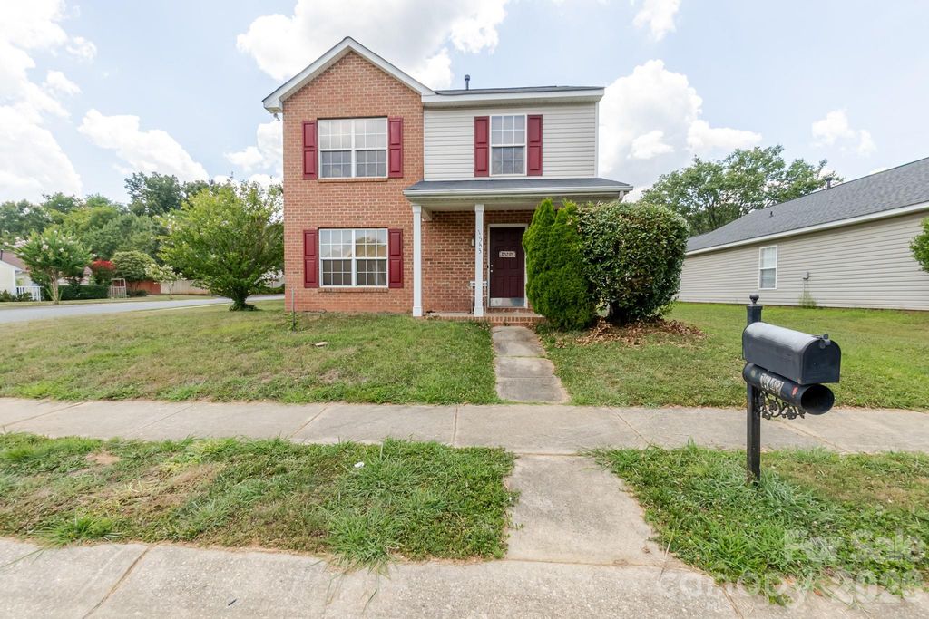 1543 Tuckers Glenn Drive, Rock Hill, SC 29732