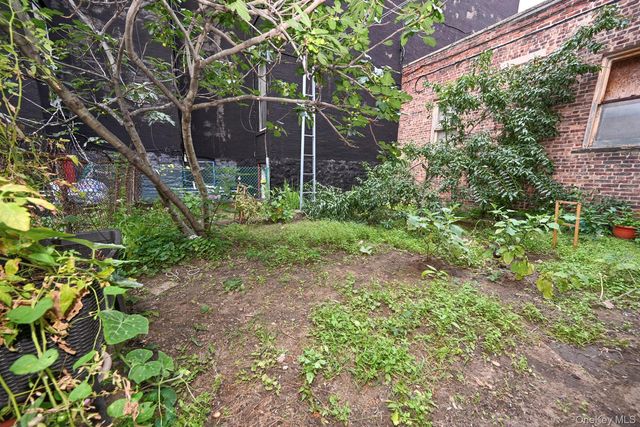 967 Seneca Avenue, Ridgewood, NY 11385