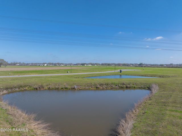 111 Tarpon Springs Way, Youngsville, LA 70592