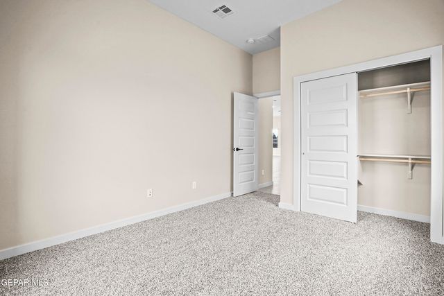 3809 Zoom Place, El Paso, TX 79938