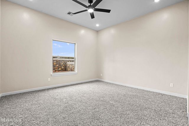 3809 Zoom Place, El Paso, TX 79938